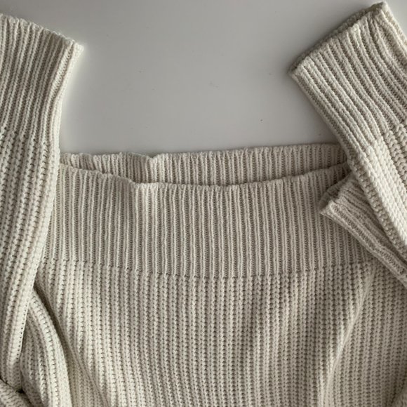 ECO by Design Beige Sweater with Shoulder Pads - Picture 4 of 8